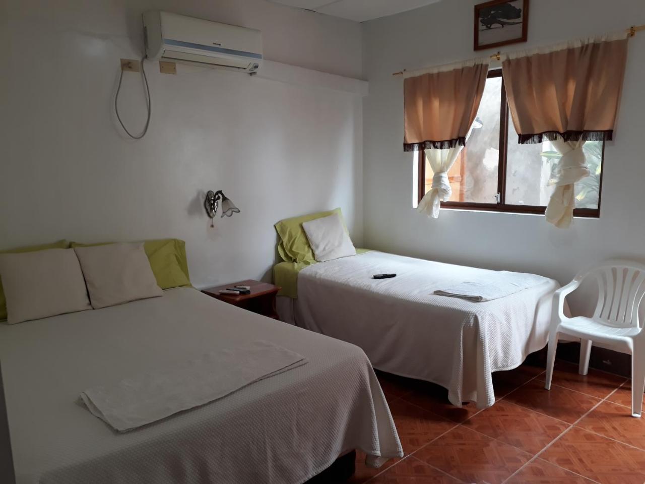 Hospedaje Mother Fanny Puerto Villamil Εξωτερικό φωτογραφία